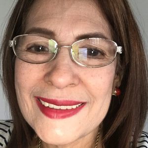 Meet your Posher, Elsy